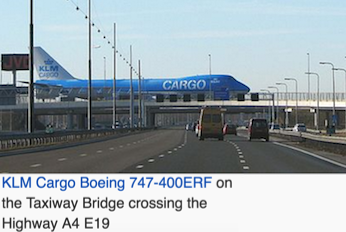 plane-taxiing-on-bridge-schiphol